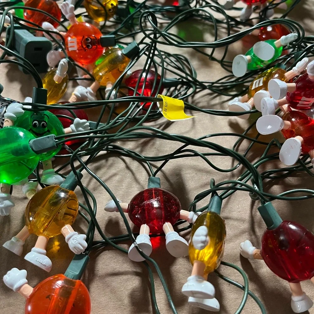 Lot Of 4 Vintage 90’s Happy M&M Candy String Lights 80 Total Covers